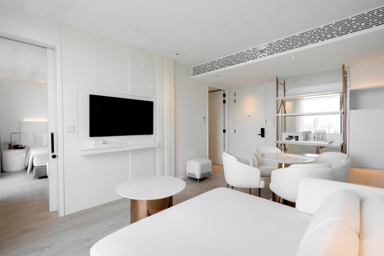 The Townhouse,1470213446:JPEG